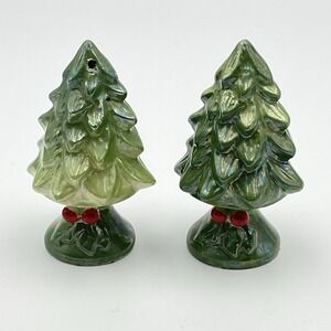Wolin Christmas Trees Salt & Pepper Shaker Set Green w/Red Holly ~ Made In Japan